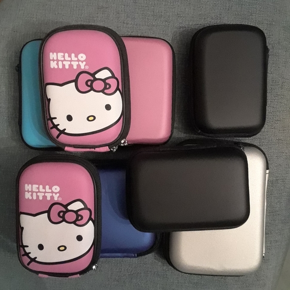 Hello Kitty Keychains 2 Cases Stickers Notebook - Picture 8 of 8